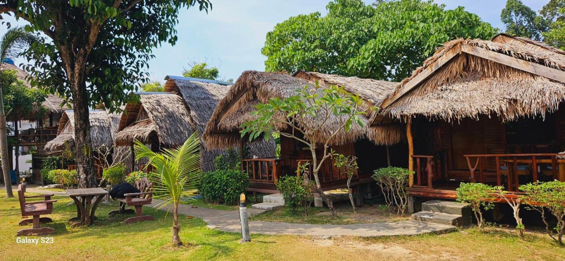 Eden Lanta Bungalow Koh Lanta Exterior photo